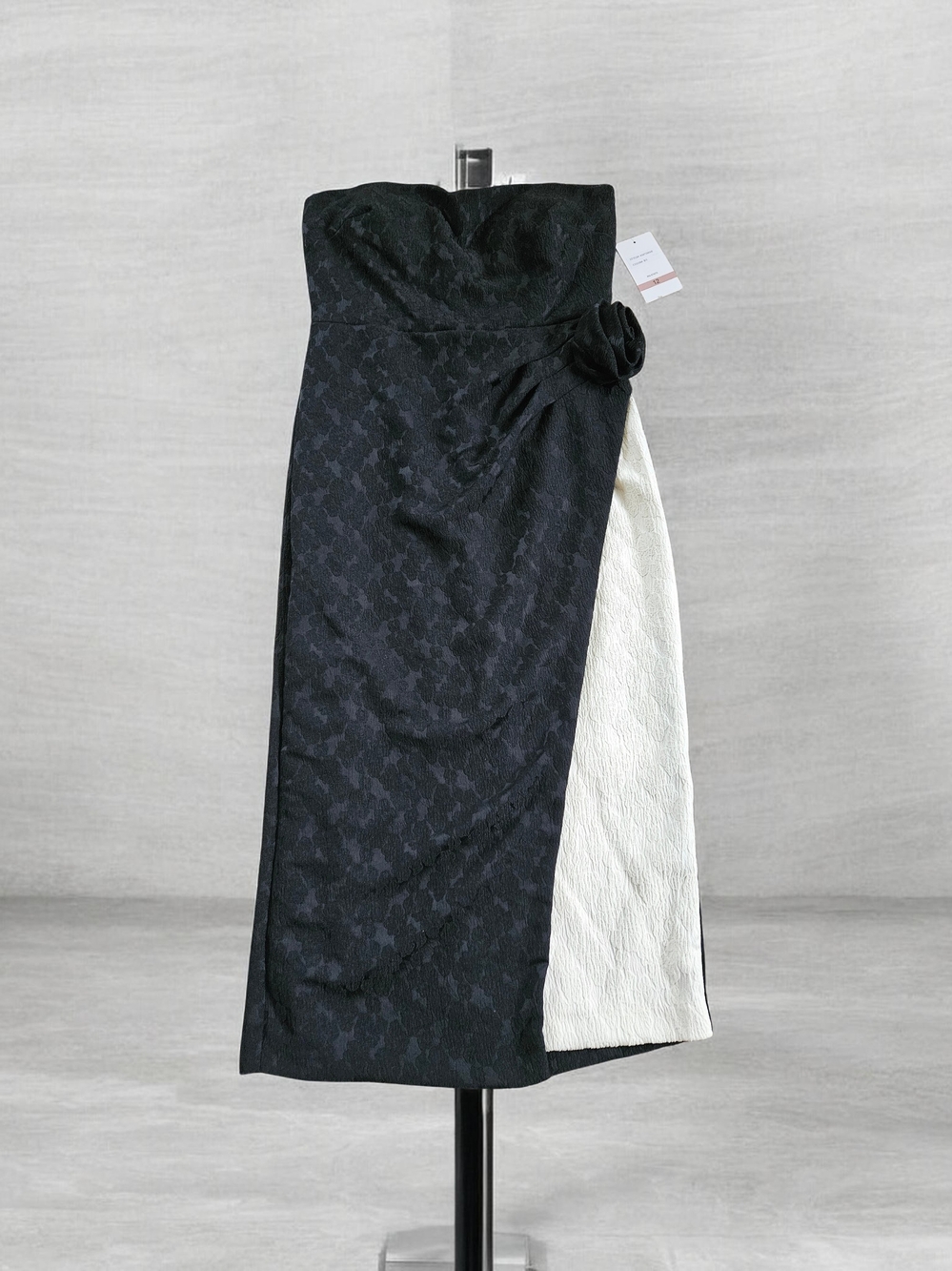 Maison Tara Strapless Black Dress with White Side Panel and Rosette